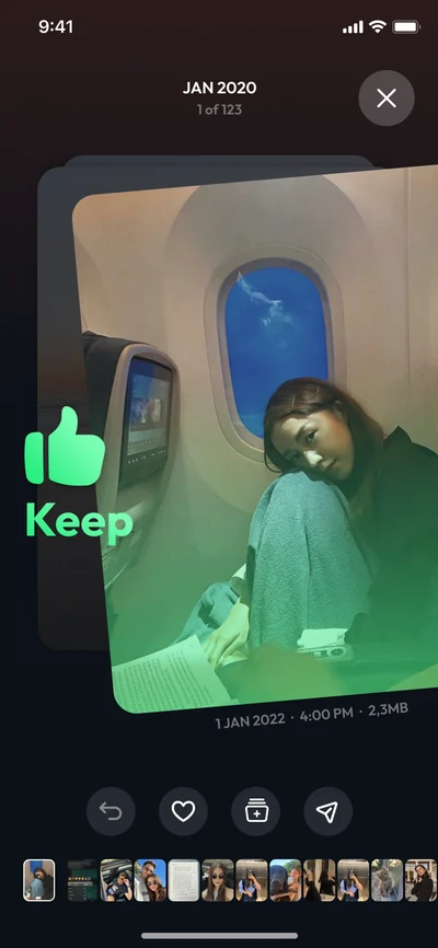 Wipe app, keep photo gesture